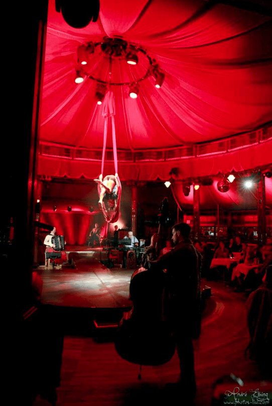 Cirque Bouffon – PETIT PLAISIR